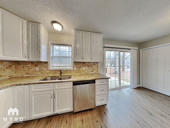 3rd image of 177 Percheron Dr