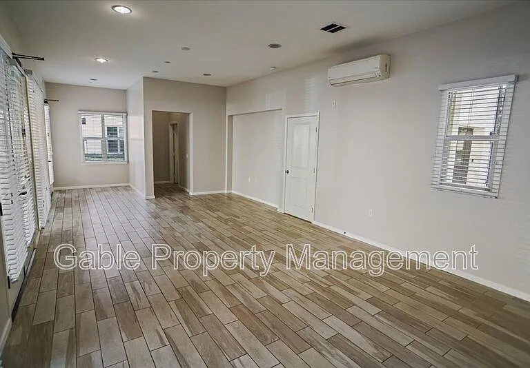 26261 Prima Way #COMML STUDIO — Photo 8