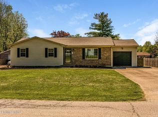 8611 Glaser Ln, Louisville, KY 40291