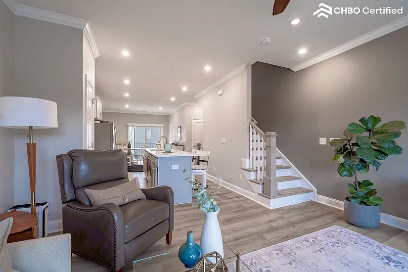 Fully Furnished Townhome in Charlotte NC — Photo 3
