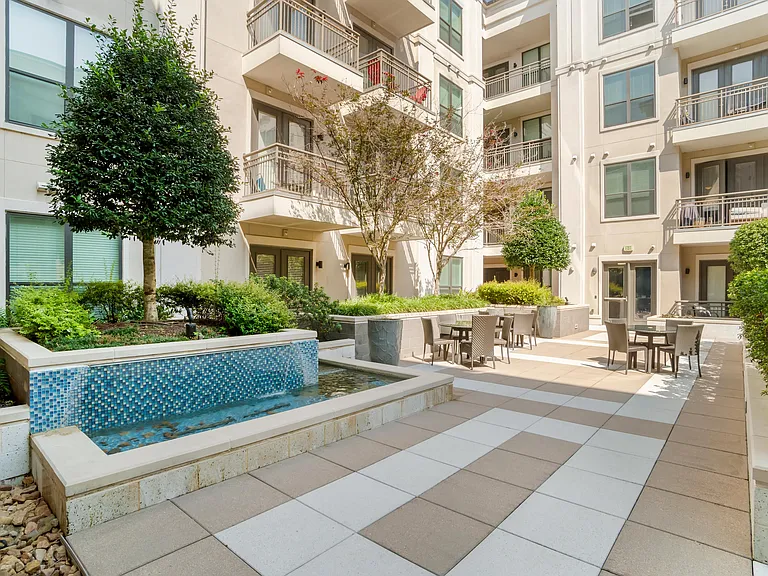 Allure at Southpark — Photo 24