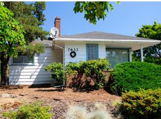 7633 NE Stanton St, Portland, OR