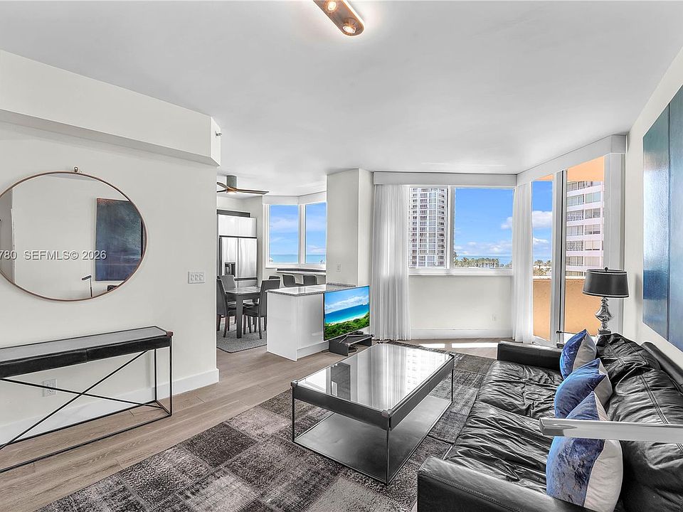 1st image of 300 S Pointe Dr APT 809