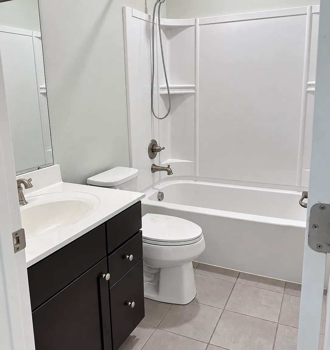 4 bed, 2516 sqft, $2,900 — Photo 4