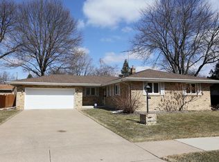 2177 Mitchell Ave, Saint Paul, MN 55119