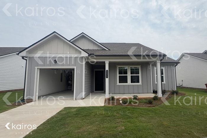1st image of 111 Silver Maple Ln