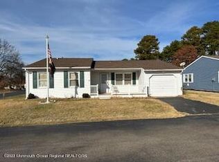 28 Keene St #70, Whiting, NJ 08759