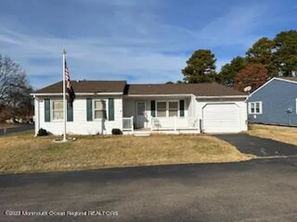 28 Keene Street #70, Whiting, NJ 08759