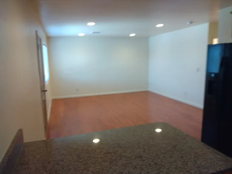 926 Whetstine Ave #C — Photo 8