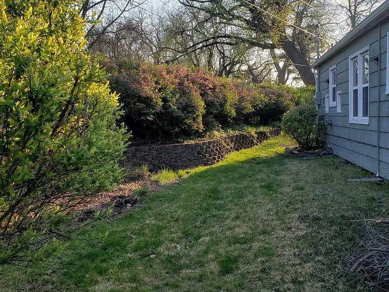 2215 Somerset Dr — Photo 36
