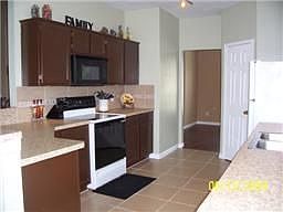 Look at all the counter space!