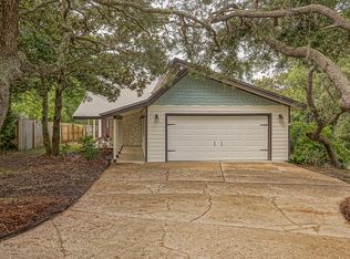 806 Dawn Ln, Destin, FL 32541