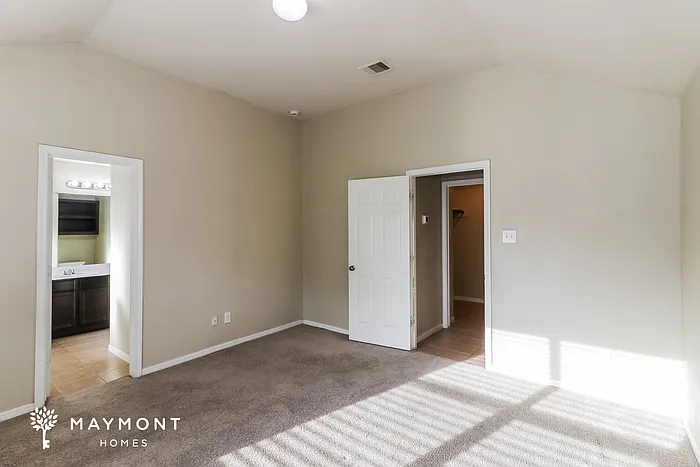 1015 Bahia Vista Dr — Photo 11