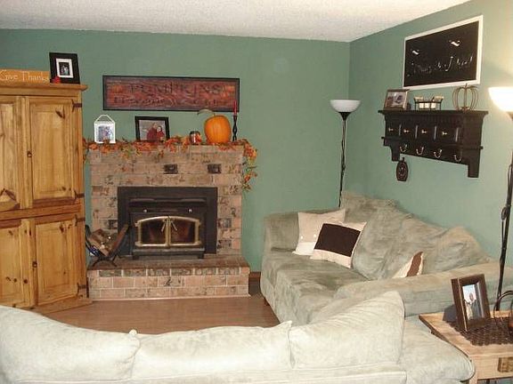 2nd image of 9704 NE 92nd Ave