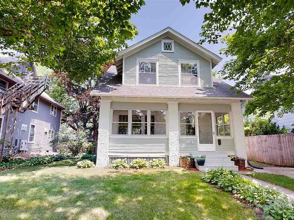 1128 Rochester Ave, Iowa City, IA 52245 | Zillow