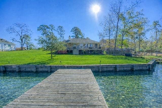1st image of 293 Twin Magnolia
