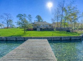 293 Twin Magnolia, Onalaska, TX 77360