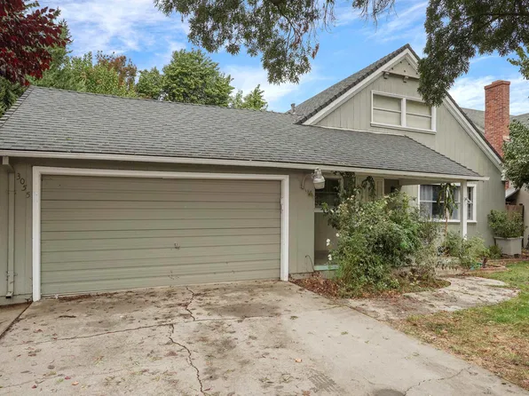 3055 Country Club Blvd, Stockton, CA 95204