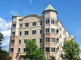 3201 Windsor Park Ct #140, Englewood, NJ 07631