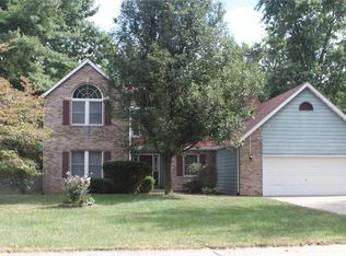 16 Sequoia Dr, Troy, IL