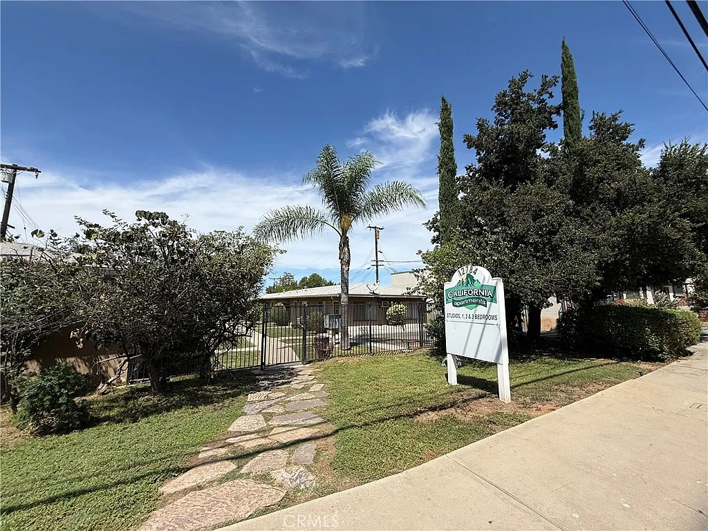 12784 California St — Photo 1
