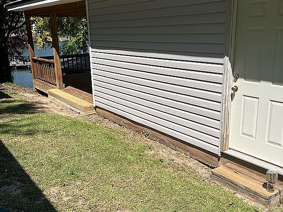 4th image of 203 Riverchase Dr