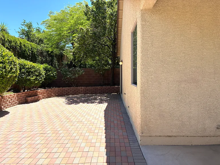 754 Rise Canyon Dr — Photo 18