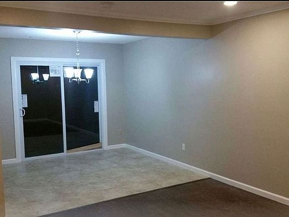2nd image of 35 Alyssum St