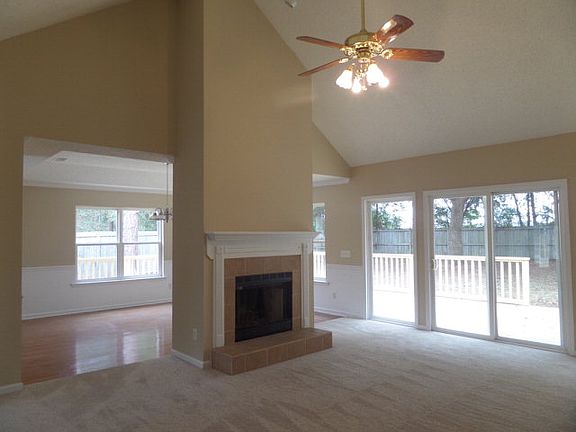 5th image of 108 Baywood Cir