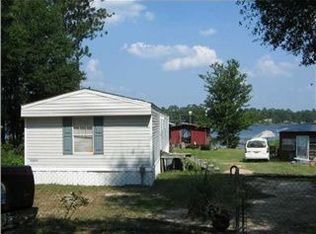 260 Juniper Island Dr, Defuniak Springs, FL 32433