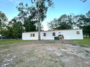 9369 Chestnut St, Lumberton, TX 77657