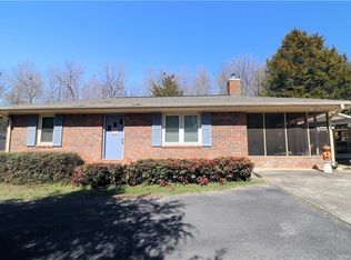 70 N Bellview Rd, Aragon, GA 30104