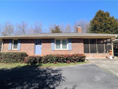 70 N Bellview Rd, Aragon, GA, 30104