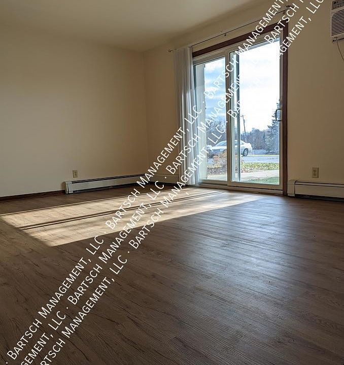 725 Green Bay Dr Mayville WI Zillow