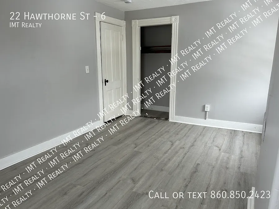Building Photo - 22 Hawthorne St #6