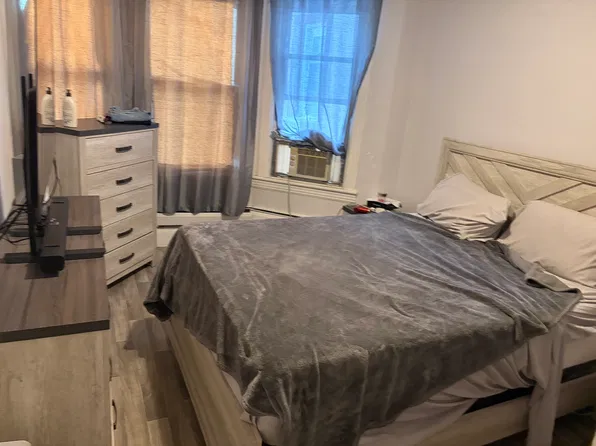 147 W 31st St APT 1, Bayonne, NJ 07002