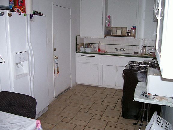 4th image of 12630 Paddison Ave