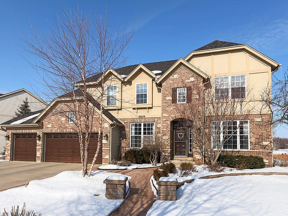 1st image of 26228 Whispering Woods Cir