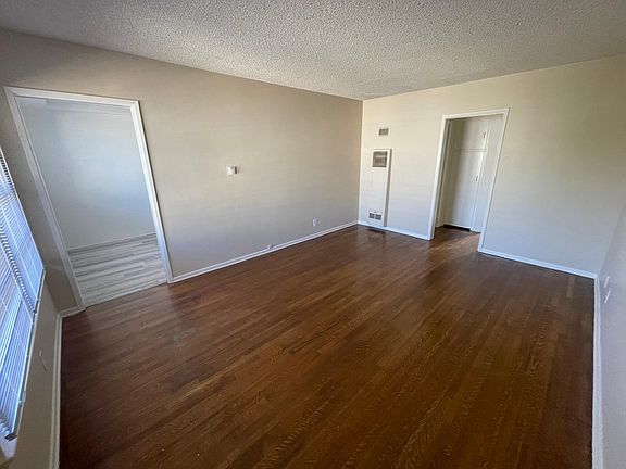 3rd image of 648 Hill St APT A