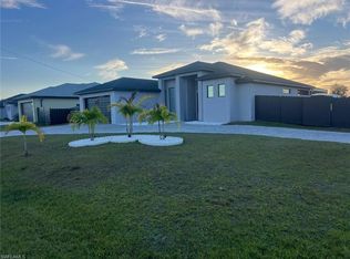 128 Nelson Rd N, Cape Coral, FL 33993