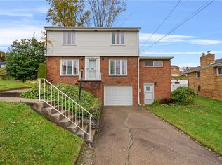 308 Howe Dr, McKeesport, PA