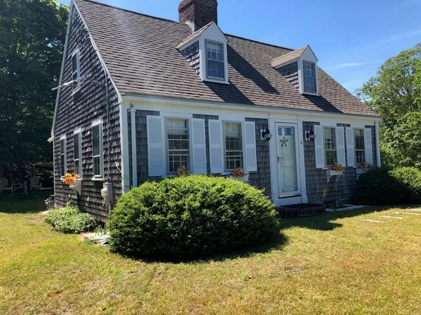 6 Breezy Way, Harwich, MA 02645