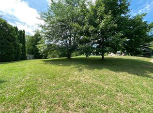 2335 Ryder Rd, Newark, NY 14513