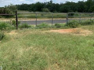 1545 County Road 323, Jourdanton, TX 78026