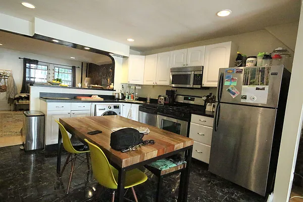 Rented by Rental Solutions Inc | media 3