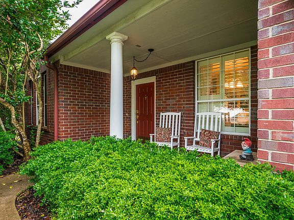 3rd image of 3321 Grasshopper Dr