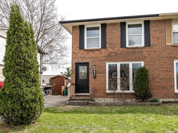 651 Devon St, Stratford, ON N4Z 1A5