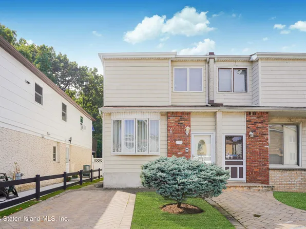 224 Evergreen St, Staten Island, NY 10308
