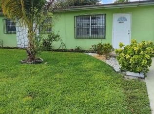 4826 Andros Dr, West Palm Beach, FL 33407