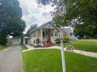 205 Willow Ave, Hackensack, NJ 07601